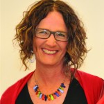 רוחמה מטלון יוצרת במילים