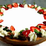 חגיגה בלבן- בחג הזה אוכלים מאכלי חלב