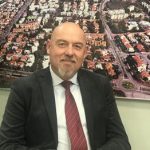 על מסלול ההמראה