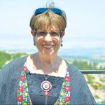 "תופרת" תכשיט