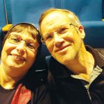 תחייכי. גם כשקשה, תחייכי